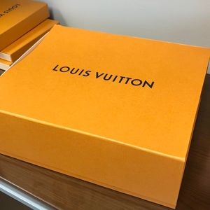 XL Louis Vuitton Box!